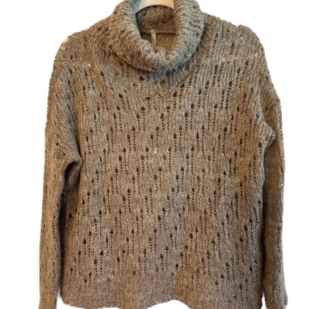 Brown Open Knot Mock Turtleneck Sweater by Mono B, EUC, Size M